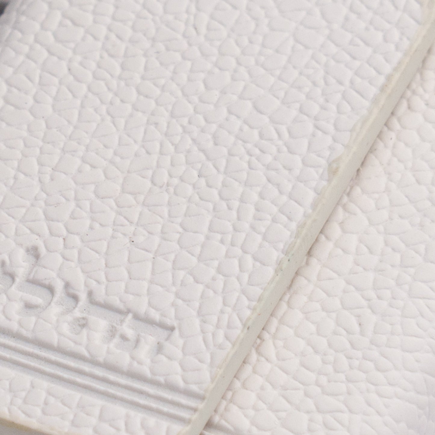 Mini Tehilim Stroller Pin in White colour Close-up