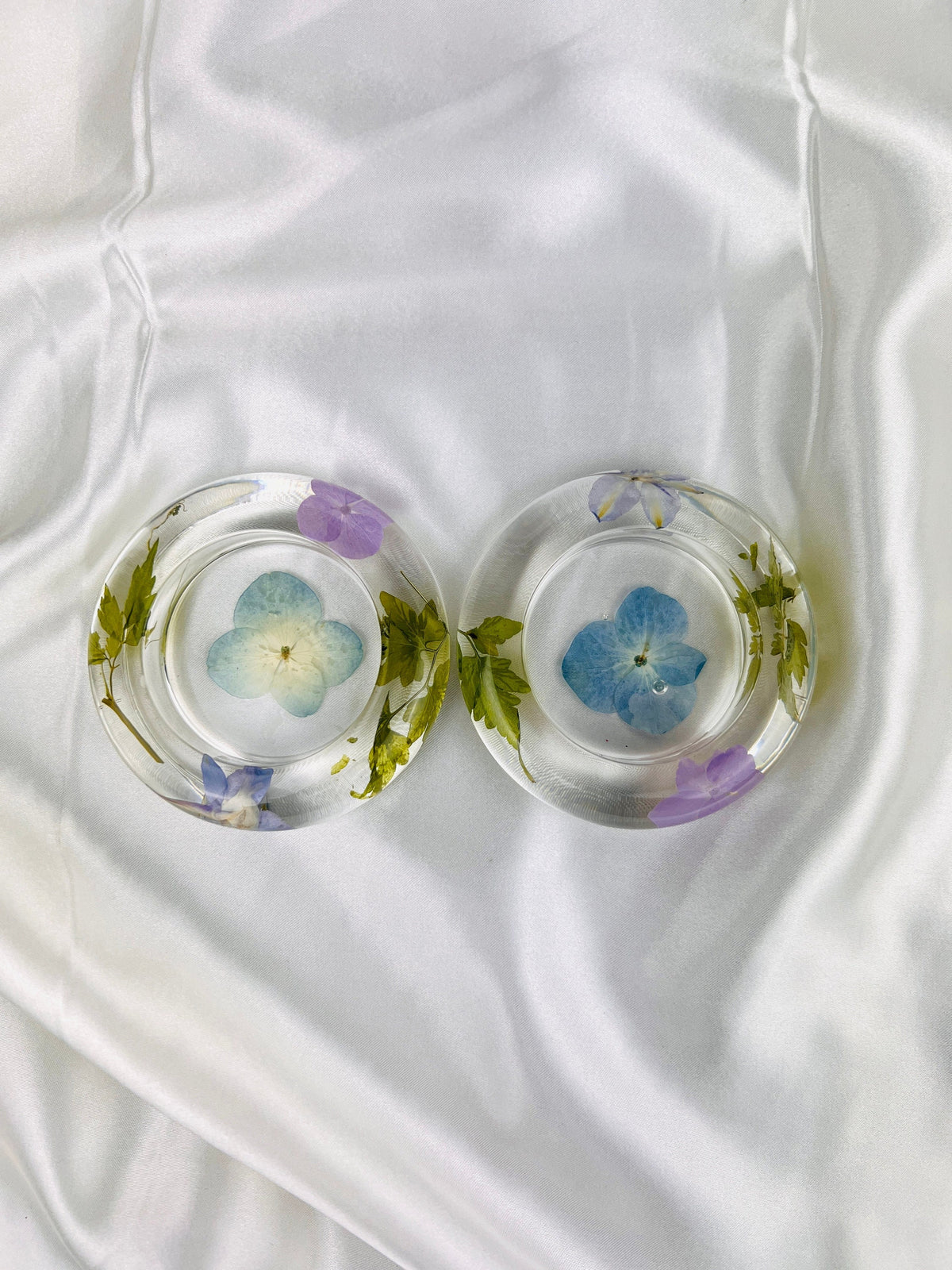 Pair of handmade floral resin tealight holders